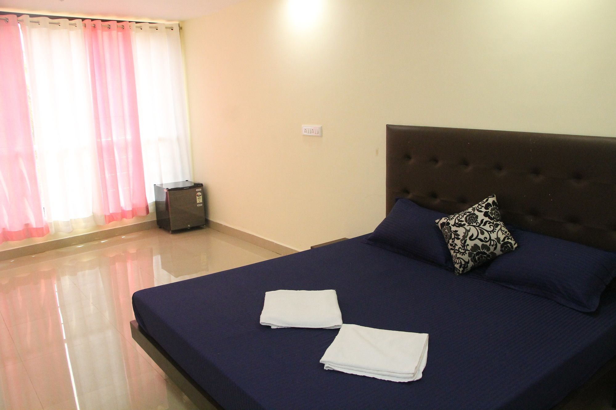 Swaraj The Goan Dream Hotel กาลังกูติ ภายนอก รูปภาพ